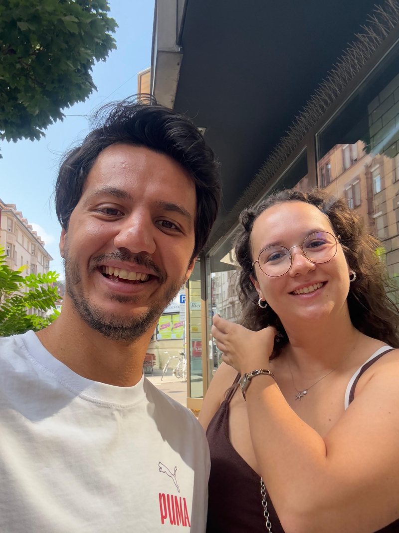 Benedetta and Batuhan, a sunny selfie in the street
