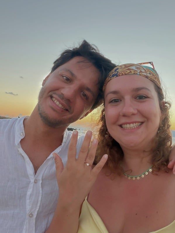 Benedetta showing the ring